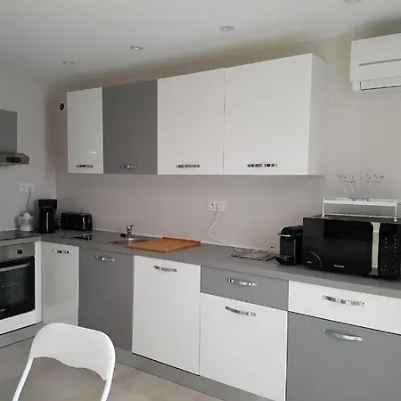 Apartment Cap Negre