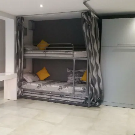 Apartment Cap Negre *